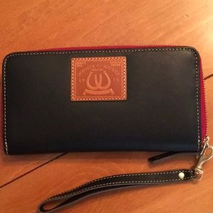 Dooney & Bourke Western Large Zip Around Wristlet Black